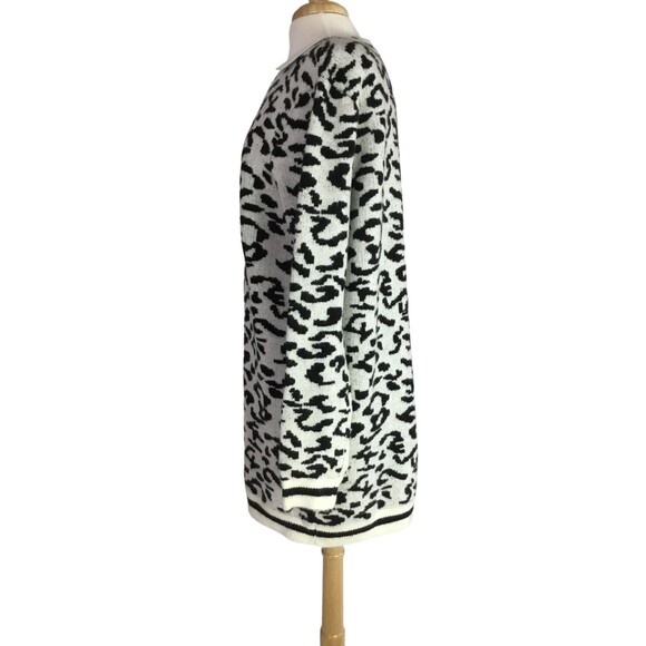 Lovers + Friends Closing In Sweater Dress in Snow Leopard Size L Revolve $168 - Picture 10 of 16